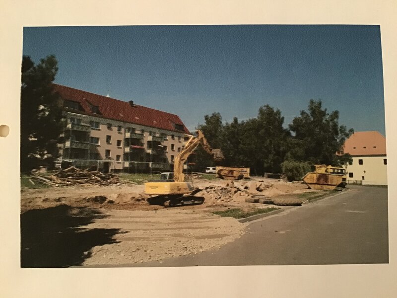Abriss des Wohnblocks auf dem Klostergelände